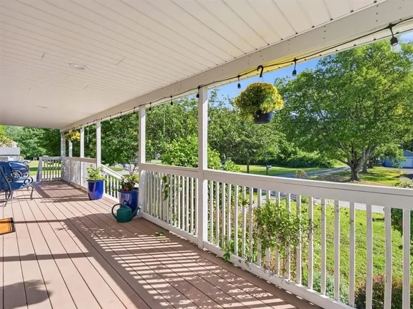 130 Winslow Ave, Somerset, MA 02726