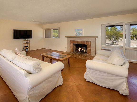 4th image of 3802 E Calle Ensenada