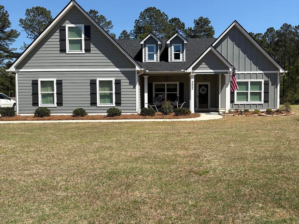 1st image of 202 Millwood Ct