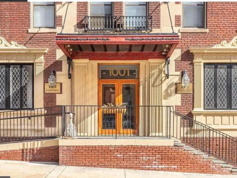 1001 Saint Paul St #10H — Photo 1