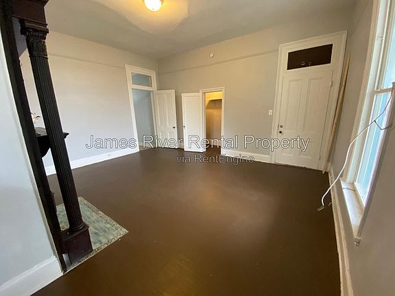 3rd image of 1003 Floyd St APT 2