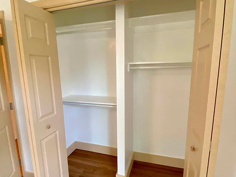 215 Green St #217 — Photo 12