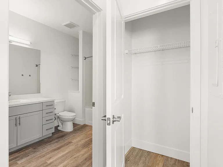 Additional Closet in Sky Floor Plan
