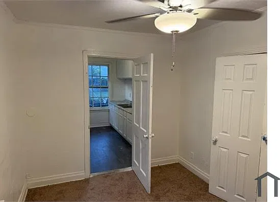 3 bed, 989 sqft, $1,100 — Photo 4