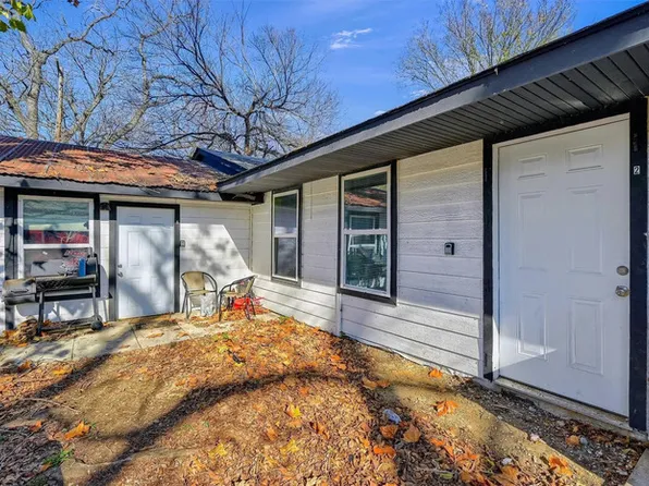 631 W Baker St #2, Denison, TX 75020