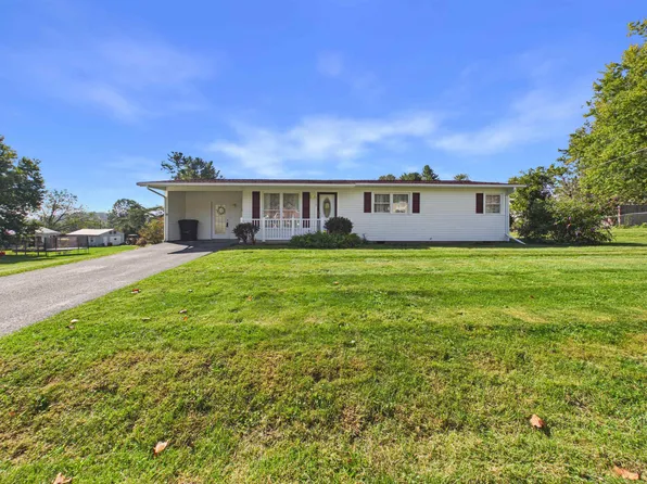 3117 Quesenberry Pl, Draper, VA 24324