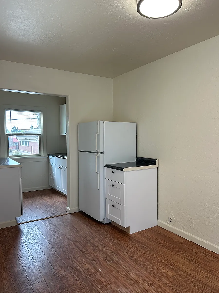Building Photo - 309 Grant St #B