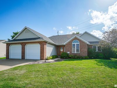 132 Heatherview Dr, East Peoria, IL, 61611