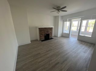 1055 W Columbia Ave APT 2, Chicago, IL 60626