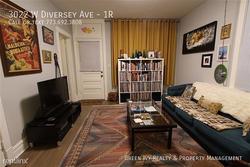 1st image of 3022 W Diversey Ave #1R
