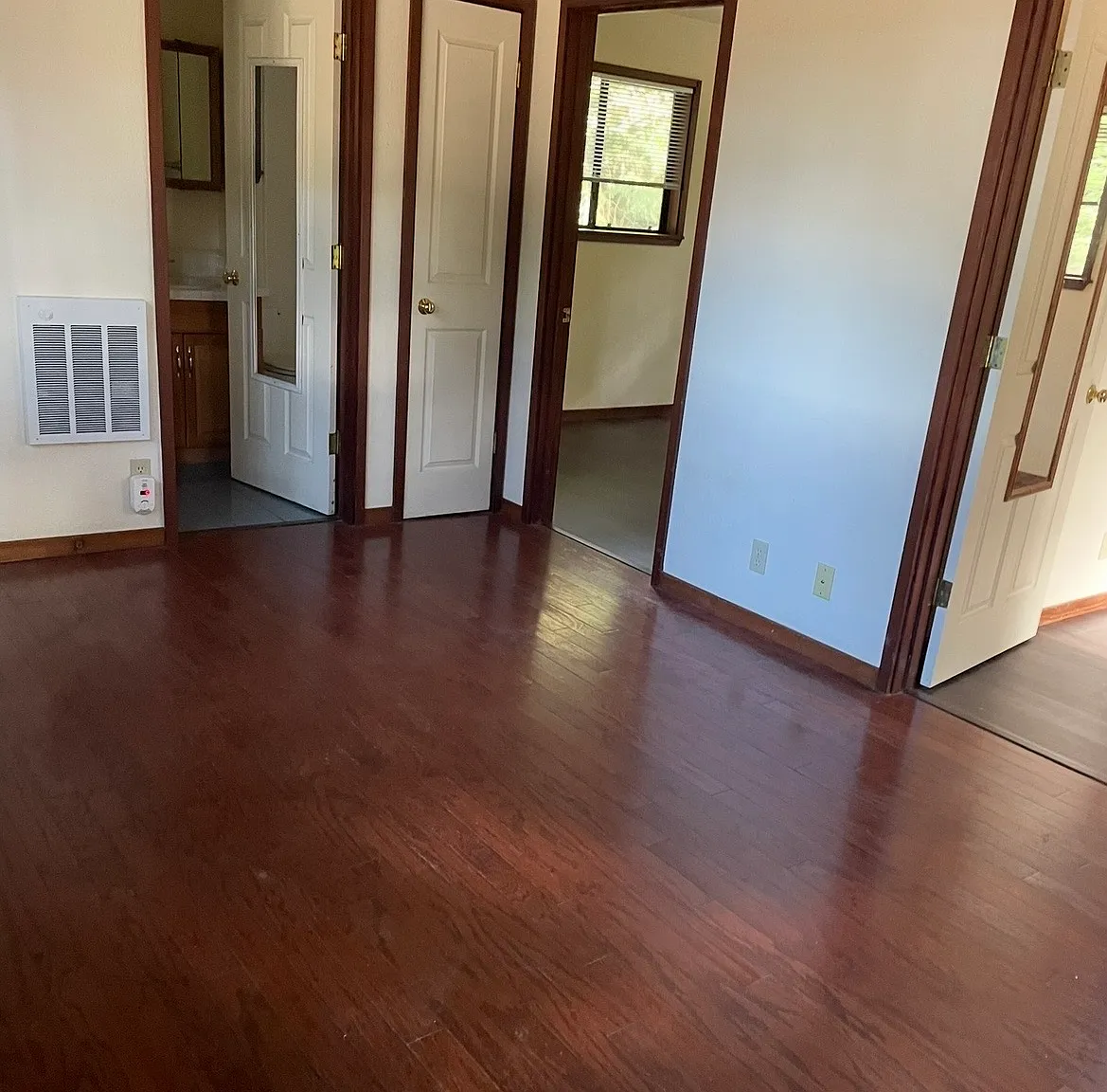 1 bed, 800 sqft, $2,878 — Photo 2