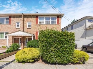 14 Dickie Ave, Staten Island, NY 10314