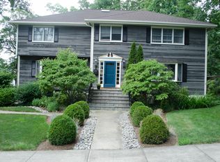 9 Farrington Ave, Sleepy Hollow, NY 10591