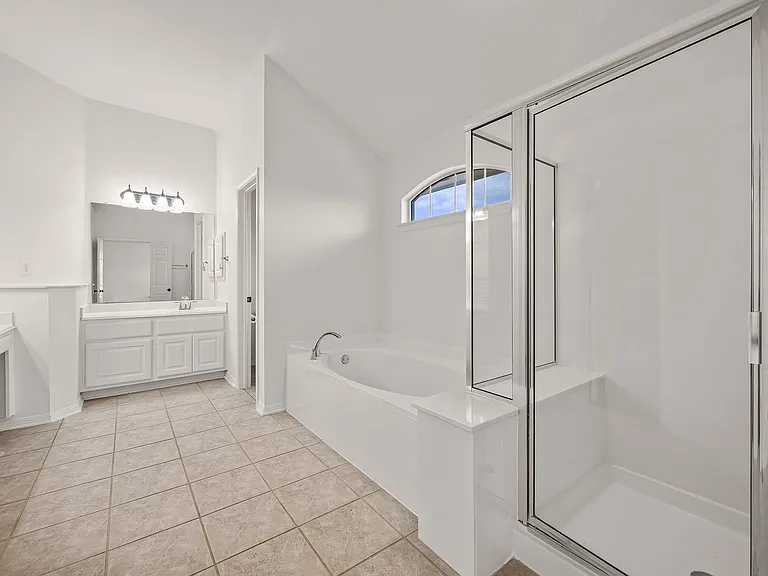 11905 Lake Stone Dr — Photo 30