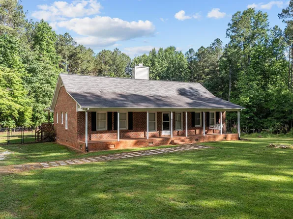 2538 Comanche Trl, Hillsborough, NC 27278