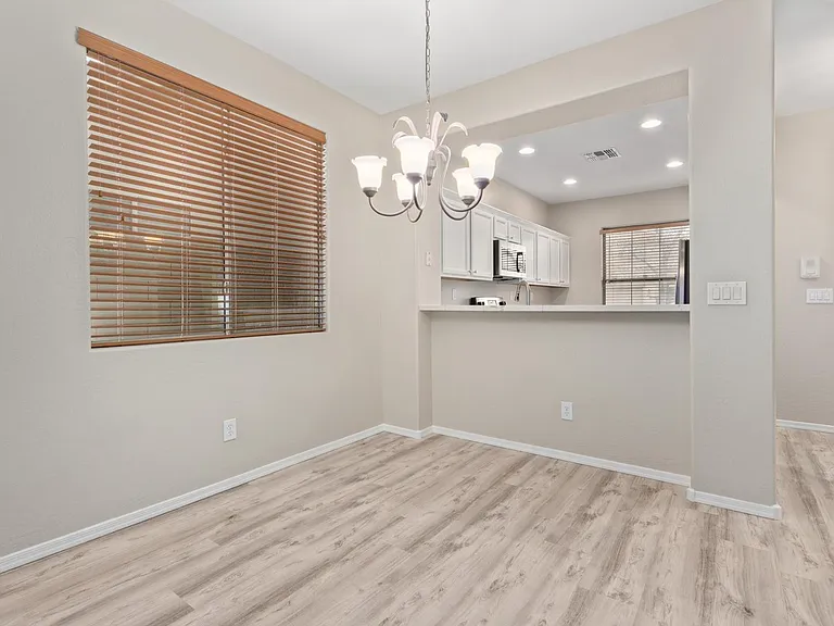 3727 W Memorial Dr — Photo 11
