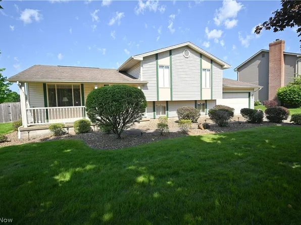 3608 Meander Reserve Cir, Canfield, OH 44406