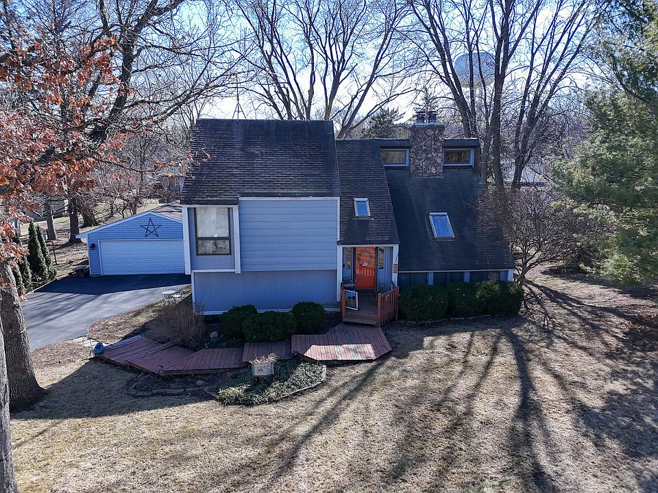 1st image of 836 Oak Manor Dr