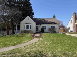 1038 N 8th St, Rochelle, IL 61068