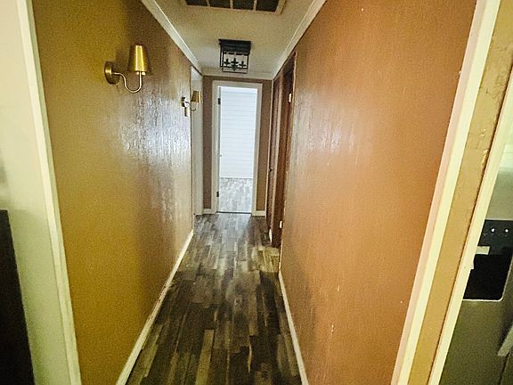 3rd image of 7241 Division St