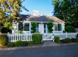 10025 NE 129th Pl, Kirkland, WA 98034