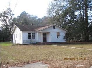 209 Pansy St, Walterboro, SC 29488