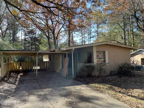1221 Tara Rd, Jackson, MS 39212
