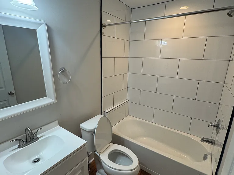 1573 E Rich St — Photo 11
