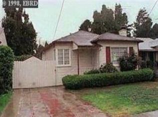7821 Olive St, Oakland, CA
