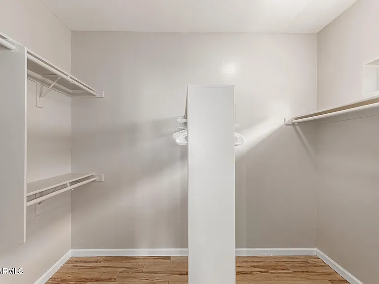 8632 S 10th Ln — Photo 13