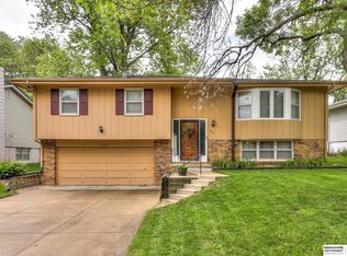10111 Mockingbird Dr, Omaha, NE 68127