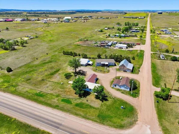 10995 Water Tank Rd, Belle Fourche, SD 57717