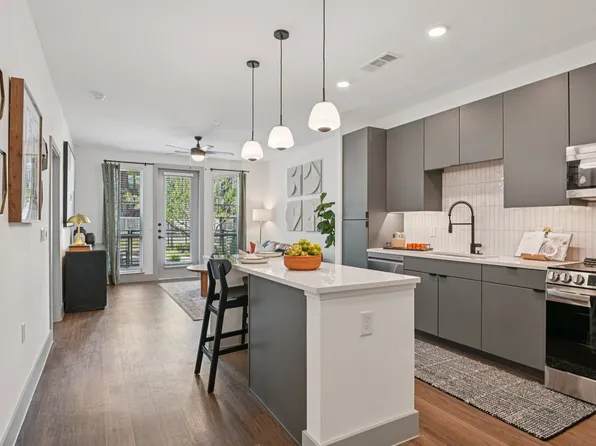 Tapestry at the Realm