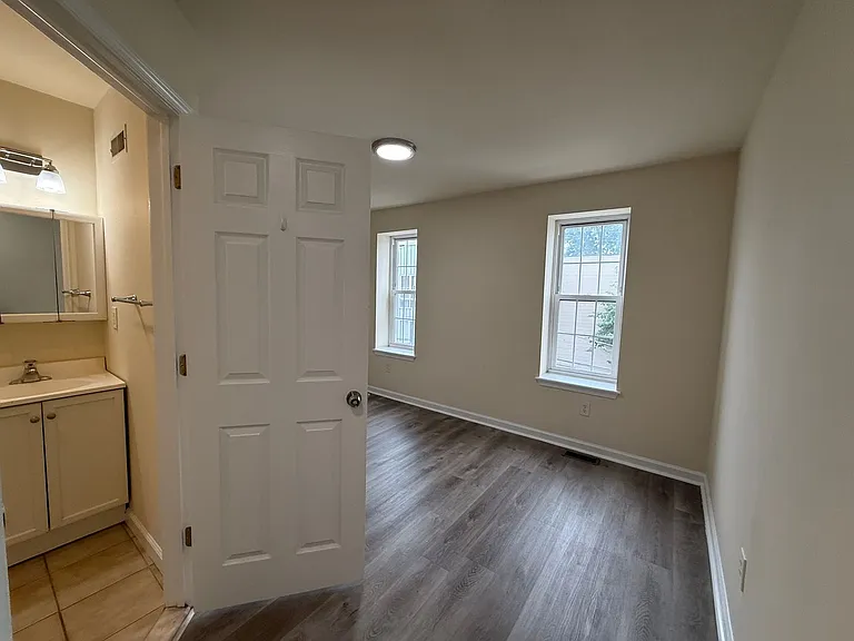 Modern New Luxury Temple Apartments — Photo 20