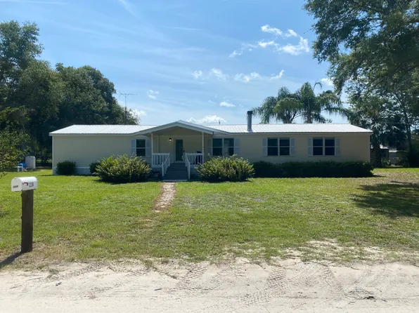 228 Gail Dr, Satsuma, FL 32189