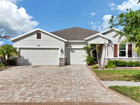 32430 Bannack Ln, Wesley Chapel, FL 33543