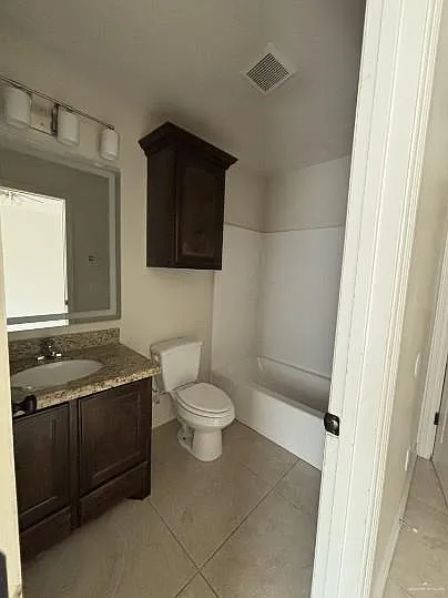 2503 E Franklin Ave #5 — Photo 6