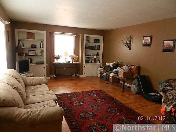 5th image of 104 W Chandler St
