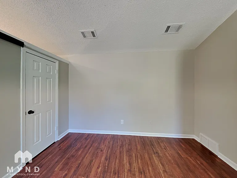 6610 Waders Ridge Dr — Photo 7