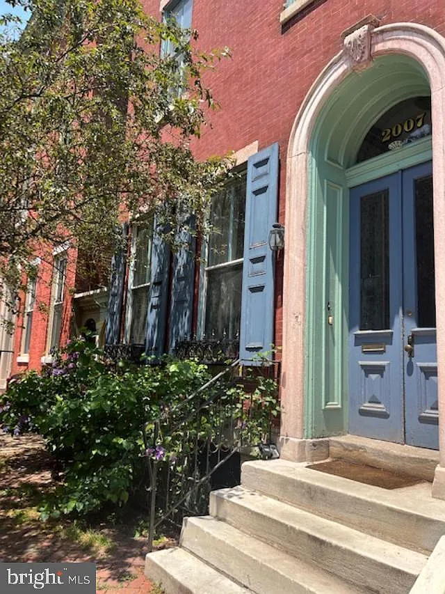 1 bed, 550 sqft, $1,600 — Photo 1