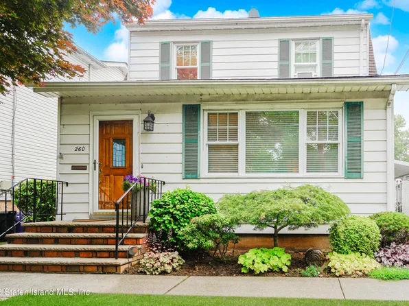 260 Clawson St, Staten Island, NY 10306