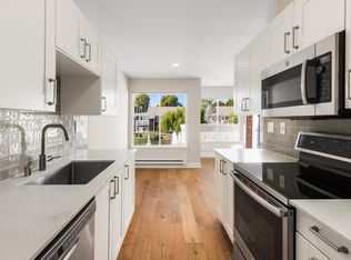 218 Marina Lakes Drive, Richmond, CA