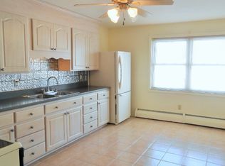 44 Colonial Cir UNIT D, Chicopee, MA 01020