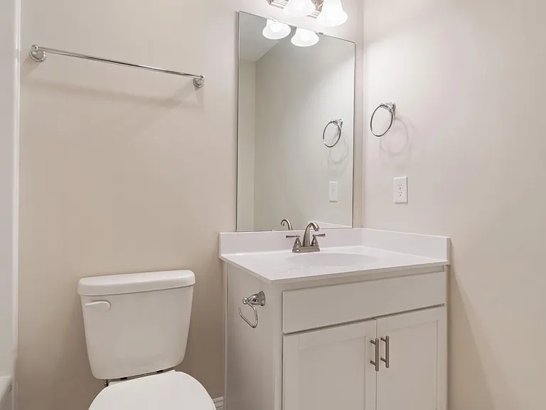 611 Jacks Crossing Dr — Photo 14