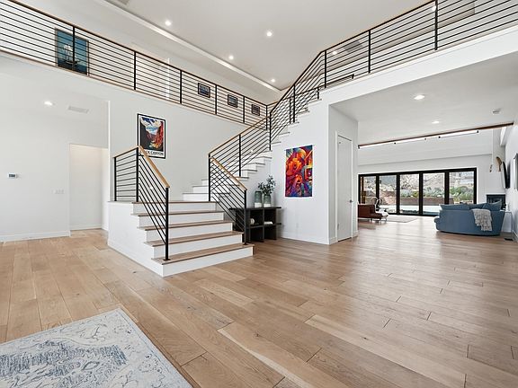 4th image of 487 Riggs Way