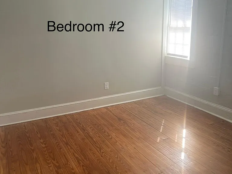 824 Green St — Photo 6