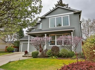 2004 6th St, Hood River, OR