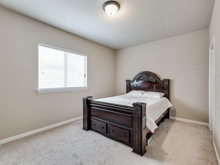 7148 Chelsea Dr — Photo 18