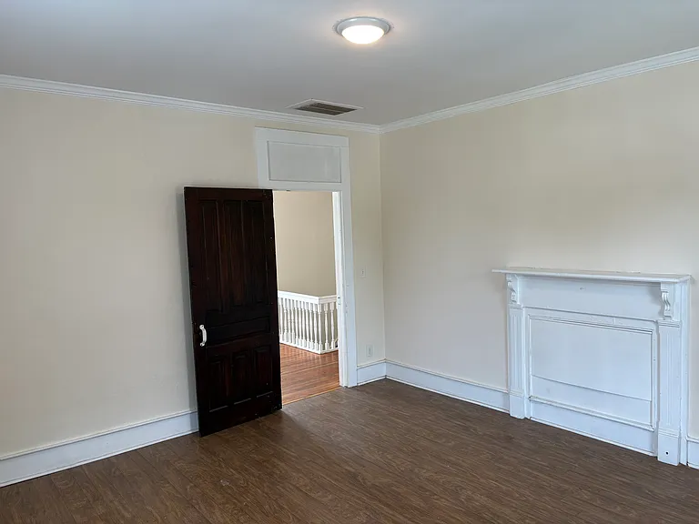 1101 Chestnut St #B — Photo 9