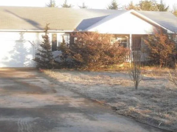 159 Field View Dr, Mount Airy, GA 30563